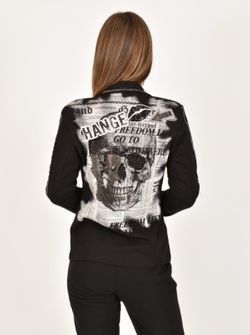 Veste femme avec crâne