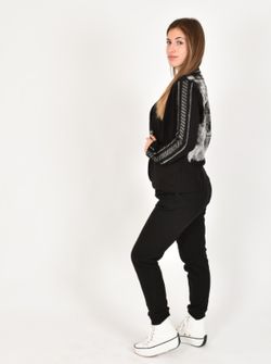 Veste femme avec crâne