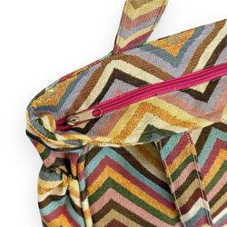 Bolsa Mediana con Cremallera y Bolsillos Laterales De La Mur ZAGA