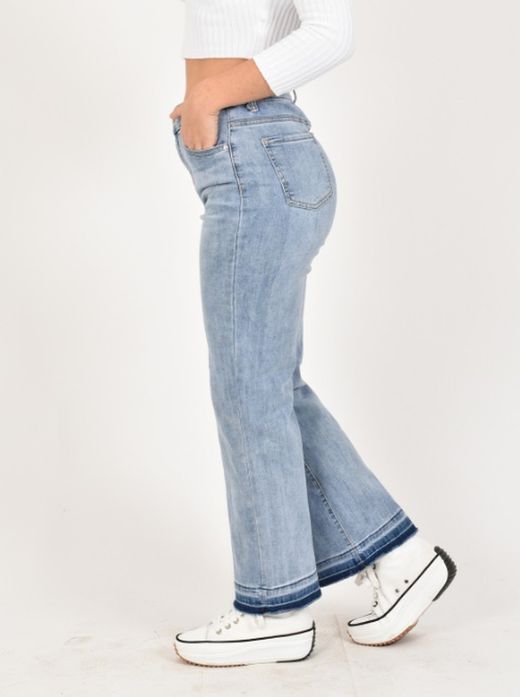 Vaqueros Rectos Tiro Alto