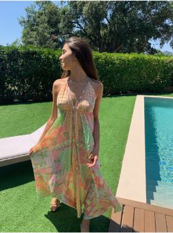 Vestido Boho espalda descubierta y pompones