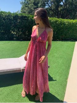 Robe bohème dos nu à pompons