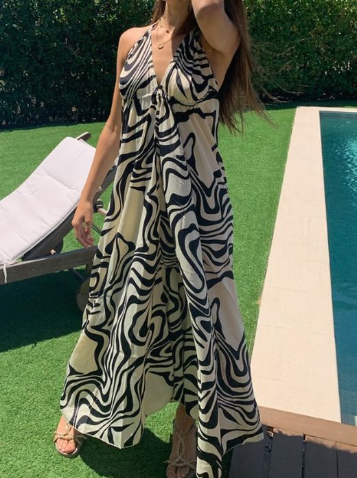 Robe bohème dos nu à pompons